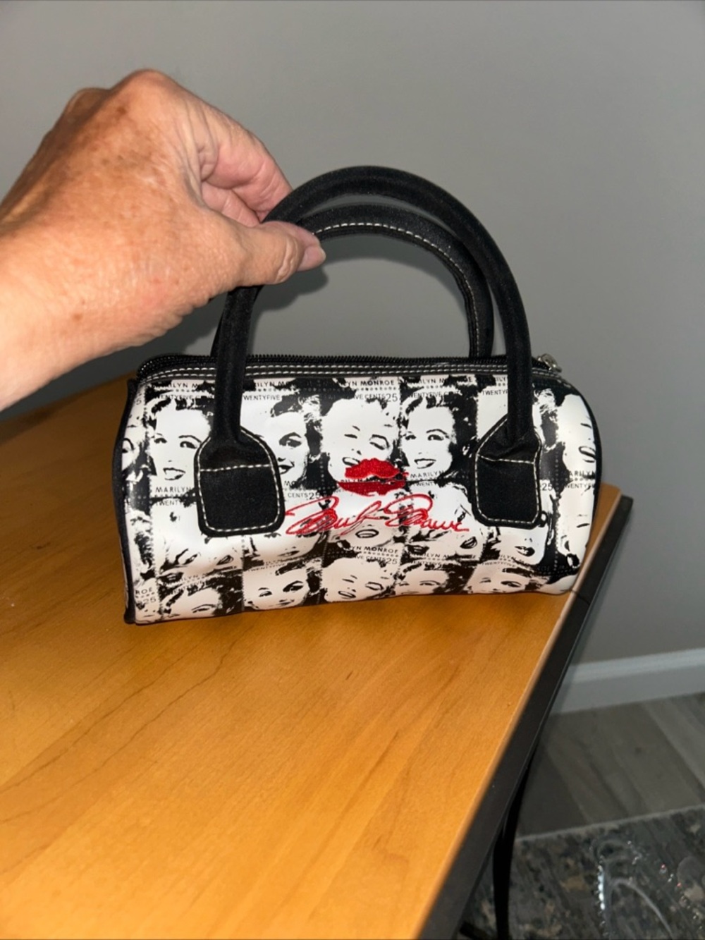Black & White Marilyn Print Mini Satchel with Red Lip Accent - Picture 2 of 11